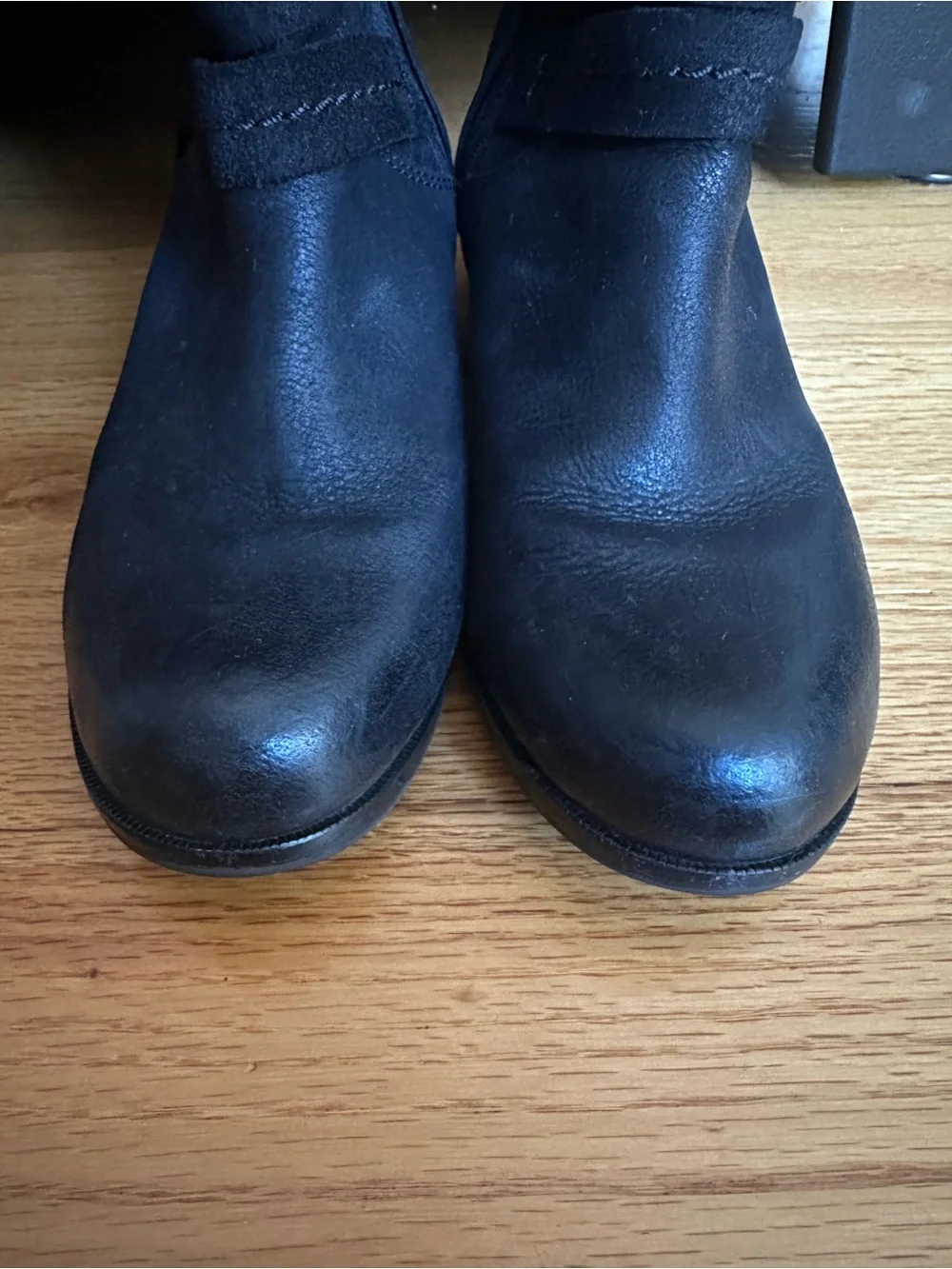 New Ugg Women's Black Tall Leather Riding Boots